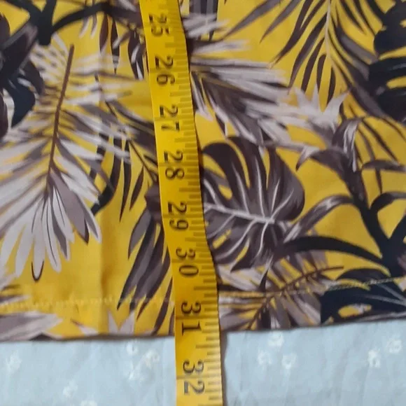 HABAND YELLOW AND GRAY FLORAL HAWAIIAN SHIRT, XL - Picture 8 of 10